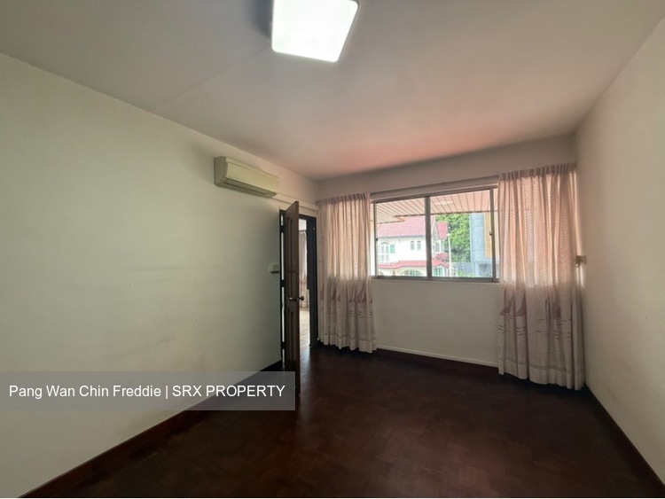 Unique Garden (D21), Semi-Detached #518812041